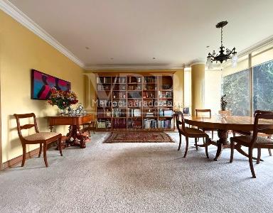 Apartamento de 2 alcobas en venta en Los Rosales, Bogotá, 220 m² · foto 6 de 16