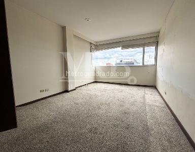 Apartamento en venta en Las Rosales, Bogotá · foto 11 de 12
