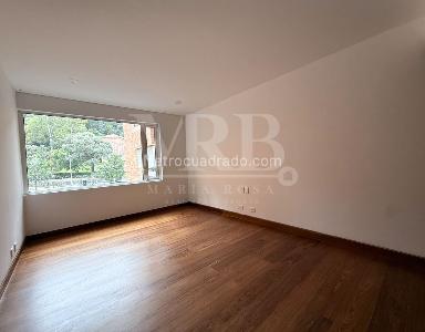 Apartamento de 3 alcobas en venta en Bogotá, 246 m² · foto 7 de 15