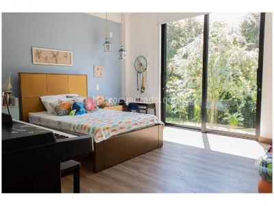 Casa de 4 alcobas en venta en Alto De Palmas, Envigado, 1630 m² · foto 11 de 18