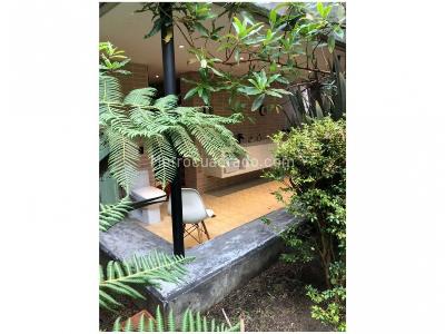 Casa de 3 alcobas en venta en Loma Del Escobero, Envigado, 2000 m² · foto 6 de 20