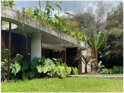 Casa de 3 alcobas en venta en Loma Del Escobero, Envigado, 2000 m² · foto 15 de 20