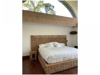 Casa de 3 alcobas en venta en Loma Del Escobero, Envigado, 2000 m² · foto 18 de 20
