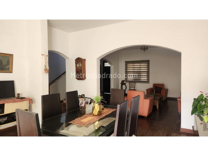 Casa – Medellín, Buenos Aires - Vista 5