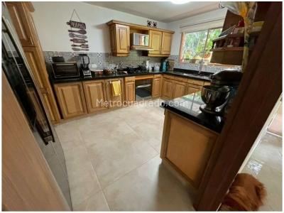 Apartamento en venta en Alejandria, Medellín · foto 7 de 15