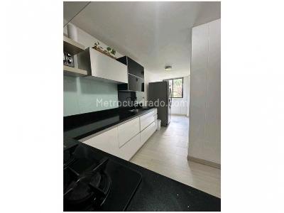 Casa de 3 alcobas en venta en La Sebastiana, Envigado, 227 m² · foto 6 de 19