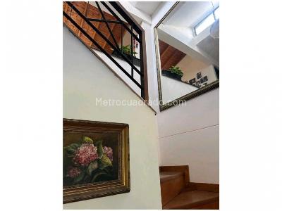 Casa de 3 alcobas en venta en La Sebastiana, Envigado, 227 m² · foto 8 de 19