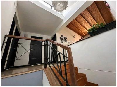 Casa de 3 alcobas en venta en La Sebastiana, Envigado, 227 m² · foto 11 de 19