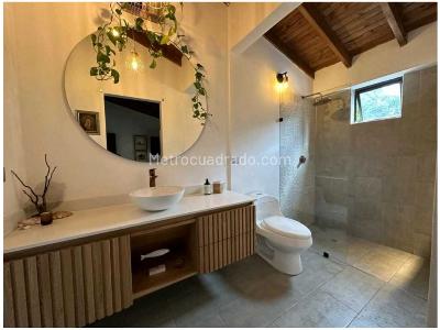 Casa de 3 alcobas en venta en La Sebastiana, Envigado, 227 m² · foto 18 de 19