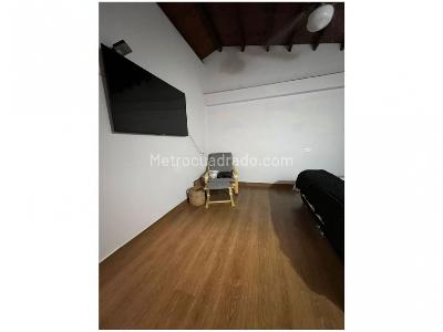 Casa de 3 alcobas en venta en Loma Del Chocho, Envigado, 186 m² · foto 7 de 20