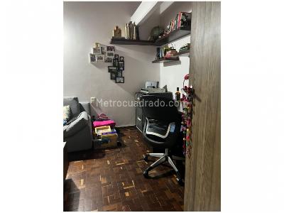 Casa de 3 alcobas en venta en Loma Del Chocho, Envigado, 186 m² · foto 9 de 20