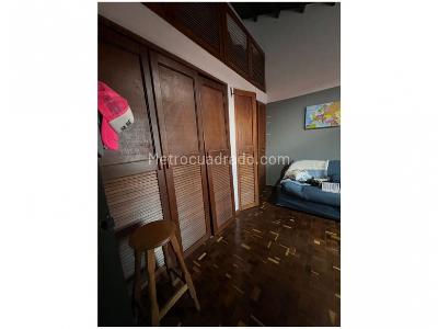 Casa de 3 alcobas en venta en Loma Del Chocho, Envigado, 186 m² · foto 14 de 20