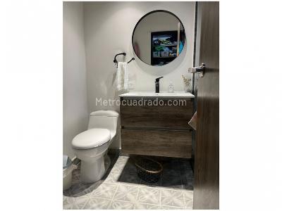 Casa de 3 alcobas en venta en Loma Del Chocho, Envigado, 186 m² · foto 19 de 20