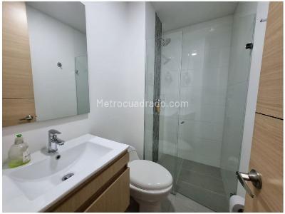 Apartamento de 4 alcobas en venta en Loma De Las Brujas, Envigado, 128 m² · foto 15 de 18