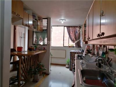 Apartamento de 3 alcobas en venta en Laureles, Medellín, 112 m² · foto 4 de 19