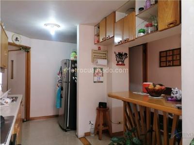 Apartamento de 3 alcobas en venta en Laureles, Medellín, 112 m² · foto 9 de 19