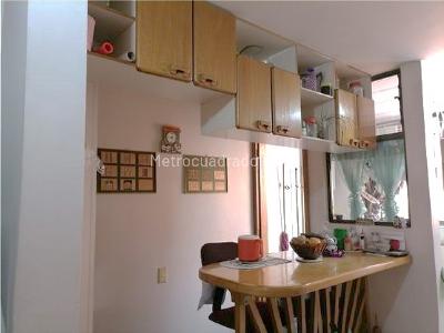 Apartamento de 3 alcobas en venta en Laureles, Medellín, 112 m² · foto 11 de 19