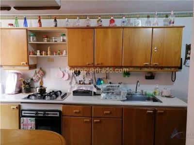 Apartamento de 3 alcobas en venta en Laureles, Medellín, 112 m² · foto 12 de 19