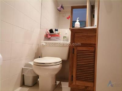 Apartamento de 3 alcobas en venta en Laureles, Medellín, 112 m² · foto 19 de 19