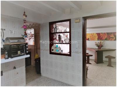 Casa de 4 alcobas en venta en Belen La Nubia, Medellín, 189 m² · foto 9 de 20