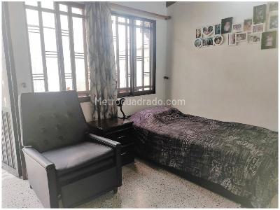 Casa de 4 alcobas en venta en Belen La Nubia, Medellín, 189 m² · foto 15 de 20
