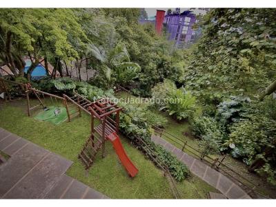 Apartamento en venta en El Poblado El Tesoro, Medellín · foto 18 de 19