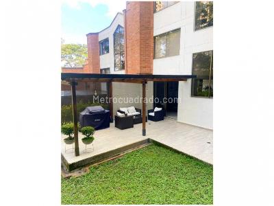 Casa de 4 alcobas en venta en Poblado Los Balsos, Medellín, 300 m² · foto 3 de 8