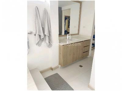 Casa de 4 alcobas en venta en Poblado Los Balsos, Medellín, 300 m² · foto 8 de 8