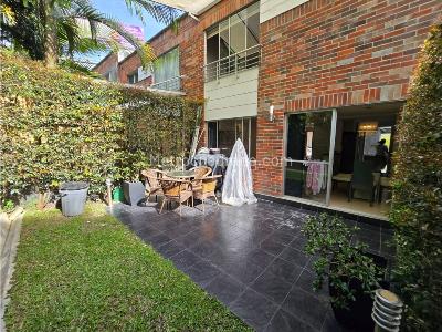 Casa de 3 alcobas en venta en Intermedia, Envigado, 198 m² · foto 3 de 20
