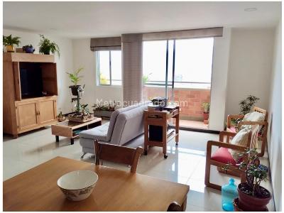 Apartamento en venta en La Inmaculada, Envigado · foto 2 de 20