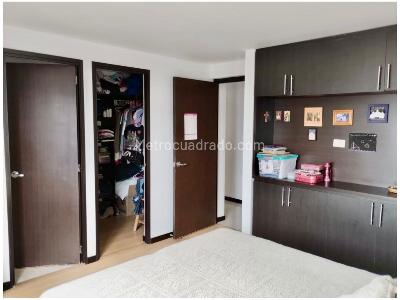Apartamento en venta en La Inmaculada, Envigado · foto 11 de 20