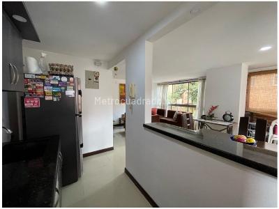 Apartamento en venta en El Portal, Envigado · foto 3 de 20