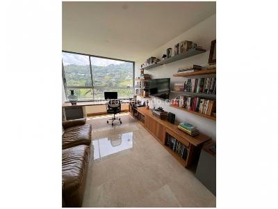 Apartamento en venta en Altos Del Poblado, Medellín · foto 13 de 20