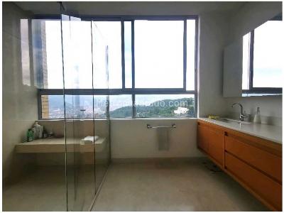 Apartamento en venta en Altos Del Poblado, Medellín · foto 15 de 20