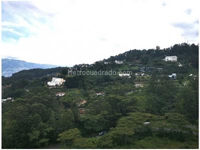 Apartamento en venta en Altos Del Poblado, Medellín · foto 19 de 20