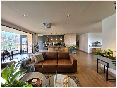 Apartamento de 3 alcobas en venta en El Poblado Loma De Los Parra, Medellín, 188 m² · foto 4 de 20