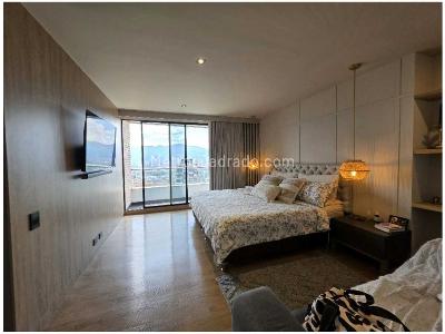 Apartamento de 3 alcobas en venta en El Poblado Loma De Los Parra, Medellín, 188 m² · foto 12 de 20