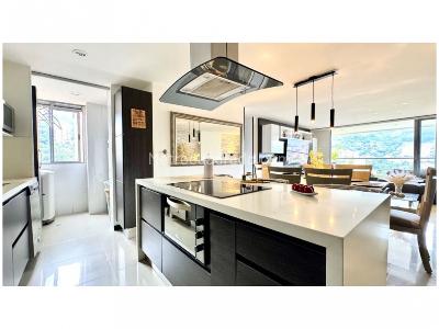 Apartamento de 3 alcobas en venta en Loma De Las Brujas, Envigado, 137 m² · foto 10 de 20