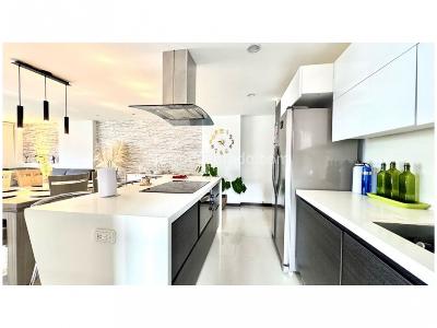 Apartamento de 3 alcobas en venta en Loma De Las Brujas, Envigado, 137 m² · foto 11 de 20