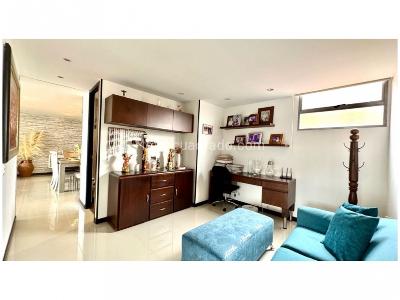 Apartamento de 3 alcobas en venta en Loma De Las Brujas, Envigado, 137 m² · foto 14 de 20