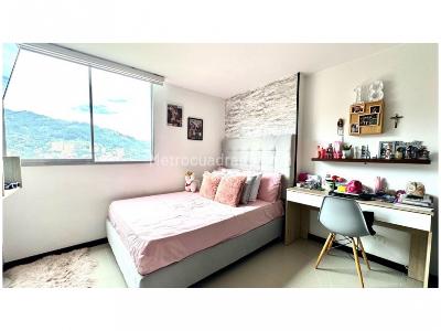 Apartamento de 3 alcobas en venta en Loma De Las Brujas, Envigado, 137 m² · foto 19 de 20