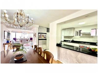 Apartamento de 3 alcobas en venta en El Poblado El Tesoro, Medellín, 160 m² · foto 13 de 20