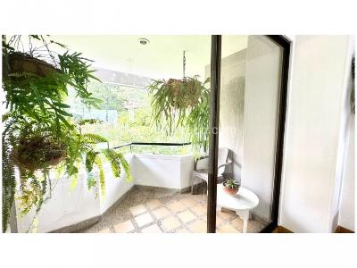 Apartamento de 3 alcobas en venta en El Poblado El Tesoro, Medellín, 160 m² · foto 17 de 20