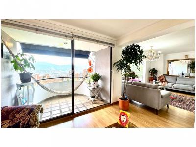 Apartamento de 3 alcobas en venta en El Poblado El Tesoro, Medellín, 160 m² · foto 19 de 20
