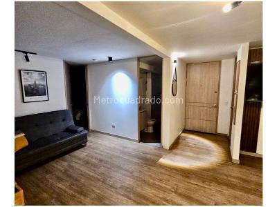Apartamento en venta en Loma De Los Bernal, Medellín · foto 5 de 9