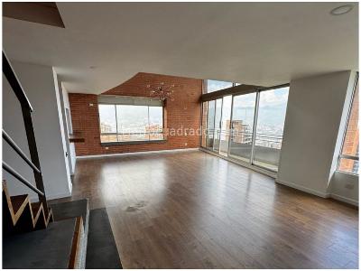 Apartamento en venta en El Poblado El Tesoro, Medellín · foto 8 de 18