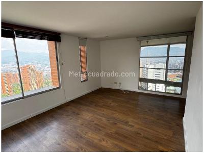 Apartamento en venta en El Poblado El Tesoro, Medellín · foto 11 de 18