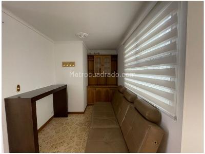 Apartamento de 3 alcobas en venta en Lorena, Medellín, 141 m² · foto 7 de 17