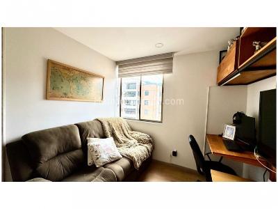 Apartamento de 3 alcobas en venta en Loma De San Jose, Sabaneta, 98 m² · foto 5 de 11