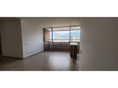 Apartamento de 3 alcobas en venta en Fabricato, Bello, 76 m² · foto 5 de 18